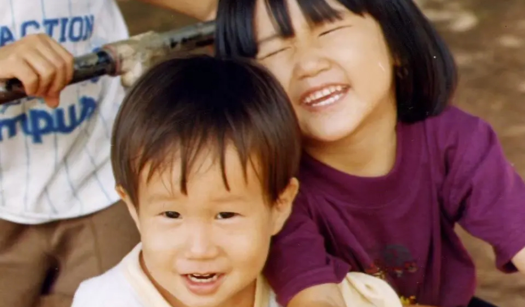 ミカエウの幼少期